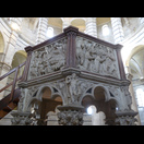 Die Kanzel im Baptisterium